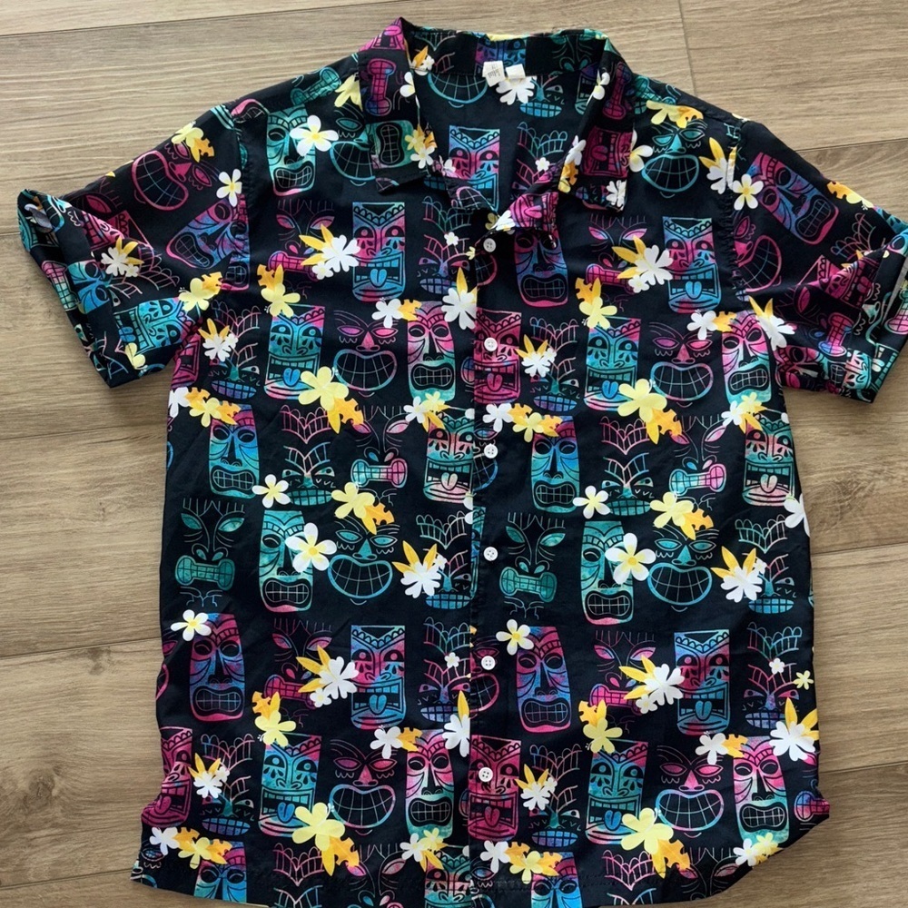 Hawaiian  Black Multicolor Tiki Print Men's Shirt size small/medium